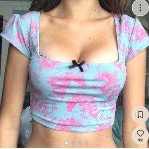 o mighty dragon crop baby square neck tee